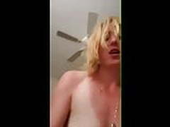 Emma loves suck cocks Hot Clip | xvideosearch.com