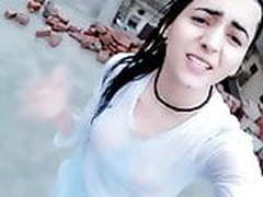 Pakistani girl in rain bathing Free XXX | xvideosearch.com