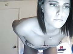 Elisha Mae Gets Topless And Shakes Ass On Chaturbate Online | xvideosearch.com