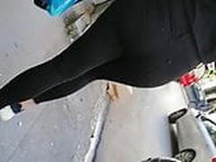 Tunisian hot ass walking on the street Hot Clip | xvideosearch.com