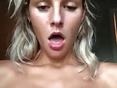 Ellen plays with herself - part 1 Free XXX | xvideosearch.com