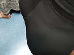 Huge ass milf in leggings candid Hot Clip | xvideosearch.com