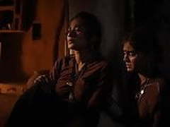 Surveen Chawla intimate scenes in Parched movie Hot Clip | xvideosearch.com