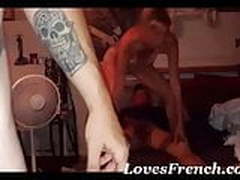 Une pipe gratuite pour cette pute Hot Clip | xvideosearch.com