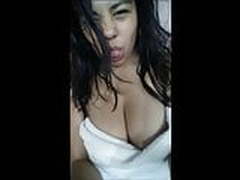 Me vale tu vieja, es puta y nadie se lo quita Hot Clip | xvideosearch.com