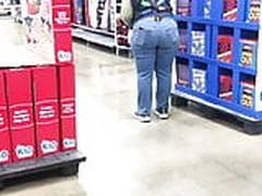 Didnt know Miss Santa clas had such a phatty 3.0 Full Video | xvideosearch.com