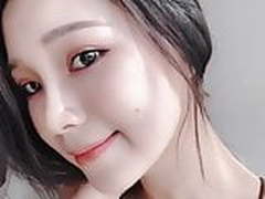 Selfie Full Video | xvideosearch.com