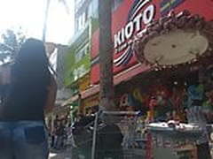 Gordinha rabuda com jeans colada Hot Clip | xvideosearch.com