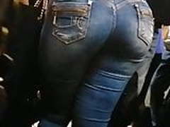 Uma rabuda ai HD | xvideosearch.com