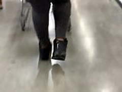 Wobbly Massive Ebony in Cheetah Tights!! Online | xvideosearch.com