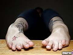 BBW Foot Model Humping Online | xvideosearch.com