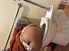 ebony Milf teacher pissing Full Video | xvideosearch.com