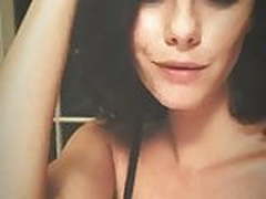 Kaya Scodelario in sexy black bra HD | xvideosearch.com