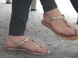 Japanese candid feet