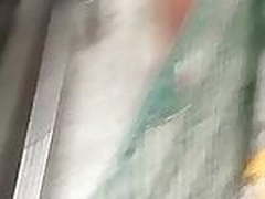 Loira de shortinho no mercado Hot Clip | xvideosearch.com