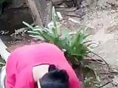 Tamil aunty showing deep boobs cleavage while washing cloths Full Video | xvideosearch.com