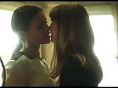 Catherine Zeta Jones lesbian scene