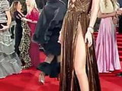 Bella Thorne - The Fashion Awards in London, red carpet