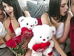DaughterSwap - Valentines Day Daughter Orgy HD | xvideosearch.com