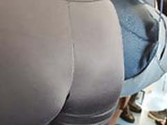 Super hot ass and tits candid close up Online | xvideosearch.com