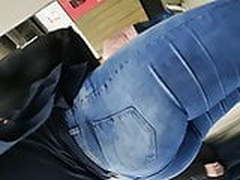 Huge hot ass muscular secretary candid HD | xvideosearch.com