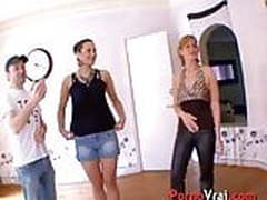 Orphea et une copine Free XXX | xvideosearch.com