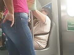 Morena de jeans apertado Hot Clip | xvideosearch.com