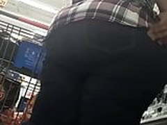 Sooo much ebony milf ass part2 Full Video | xvideosearch.com