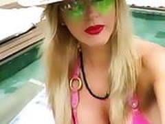 ValMarchiori Se Exibindo De Biquini Fio Dental 2 2019 HD Free XXX | xvideosearch.com