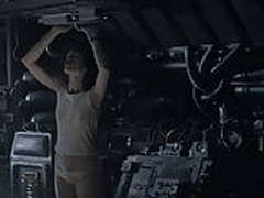 Sigourney Weaver - Alien Online | xvideosearch.com