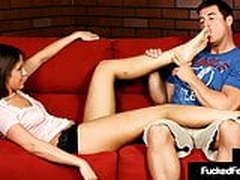 Brunette Newbie Ammie Gives Soleful Footjob With Toes & Peds Online | xvideosearch.com