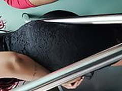 Huge booty stick to the pole Full Video | xvideosearch.com