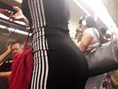 Gostosa de Vestido HD | xvideosearch.com