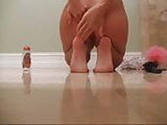 Beautiful Soles and Baby Oil Hot Clip | xvideosearch.com