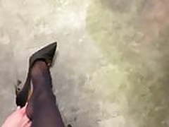 Nylon feet in stilettos Hot Clip | xvideosearch.com
