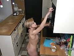 Hot Czech Nudist Chick Naked in the Kitchen Online | xvideosearch.com