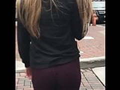 Athletic Teen Tushy - Candid Leggings Ass HD | xvideosearch.com