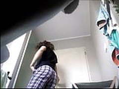 Sexy brunette showering HD | xvideosearch.com