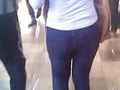 delicioso culo en jeans Full Video | xvideosearch.com