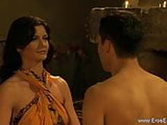 She Massage His Man With Love And Express Everything Full Video | xvideosearch.com