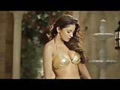 Actress Shilpi Sharma in bikini Hot Clip | xvideosearch.com