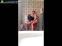 Eli scopata in bagno HD | xvideosearch.com