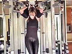 Halle Berry -sexy workout 12-07-2018 Free XXX | xvideosearch.com