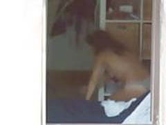 Neighbor out of bed (sorry for this blurry clips) Online | xvideosearch.com