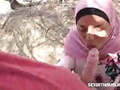 CHLOE LAMOUR montada en el medio de la nada Chloe Lamour intimate Online |… |…