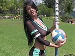 Valentina Games Full Video | xvideosearch.com