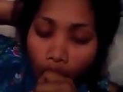 GF SUCKS MY FAT COCK HALF ASLEEP Full Video | xvideosearch.com