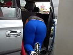 Gordinha gostosa limpando Full Video | xvideosearch.com