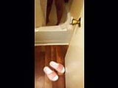 Wife unaware in shower HD | xvideosearch.com