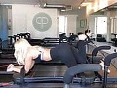 Dove Cameron working out her legs and toned ass Online | xvideosearch.com